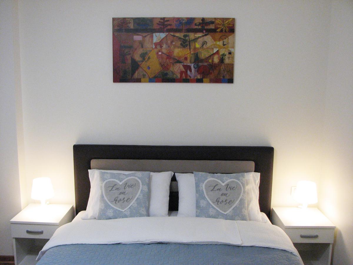 Bohemian Dawn Apartment Beograd Ngoại thất bức ảnh