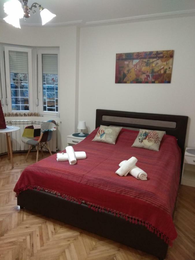 Bohemian Dawn Apartment Beograd Ngoại thất bức ảnh